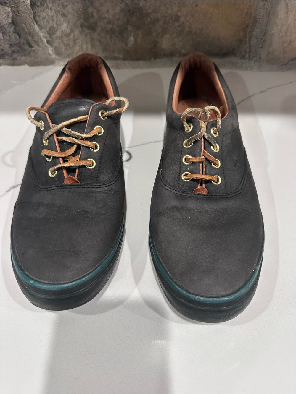G.H. Bass & Co. Outdoor Shoes Men's 9 1991W Leather Casual Sneakers
